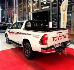 تويوتا هايلوكس